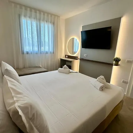 Caribe Sunset - Large 3 Bedrooms With Caribbean Pool * Lido di Jesolo